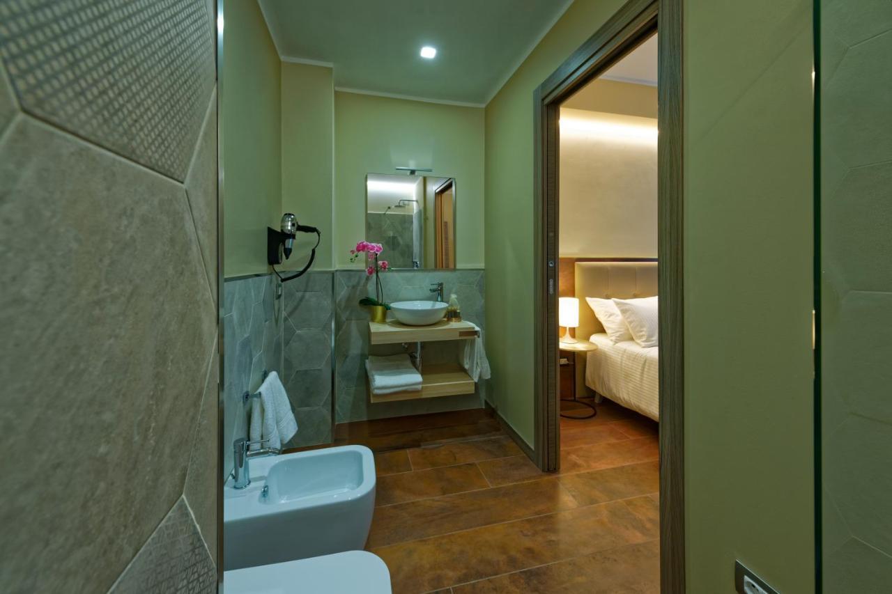 Red Ribbon Hotel Milano Exterior foto