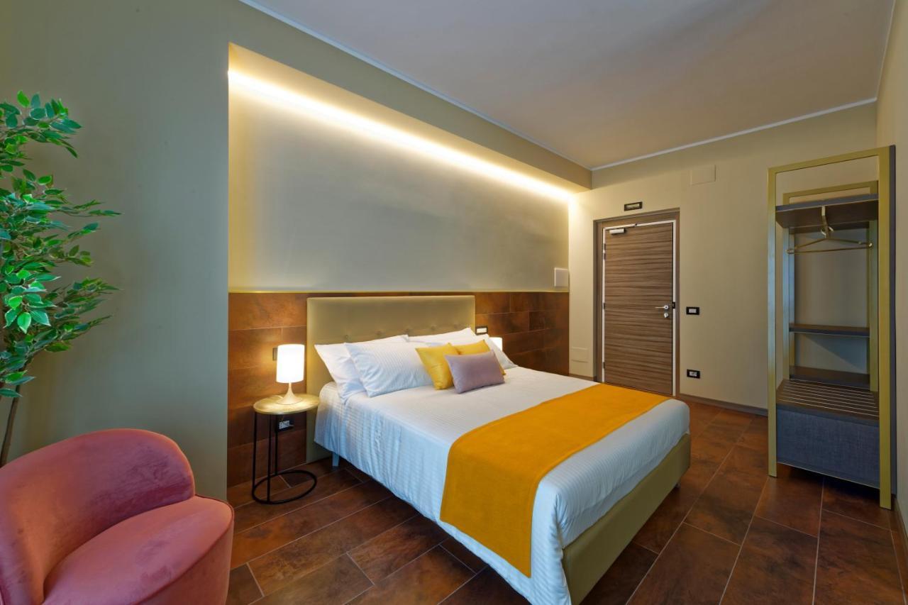 Red Ribbon Hotel Milano Exterior foto
