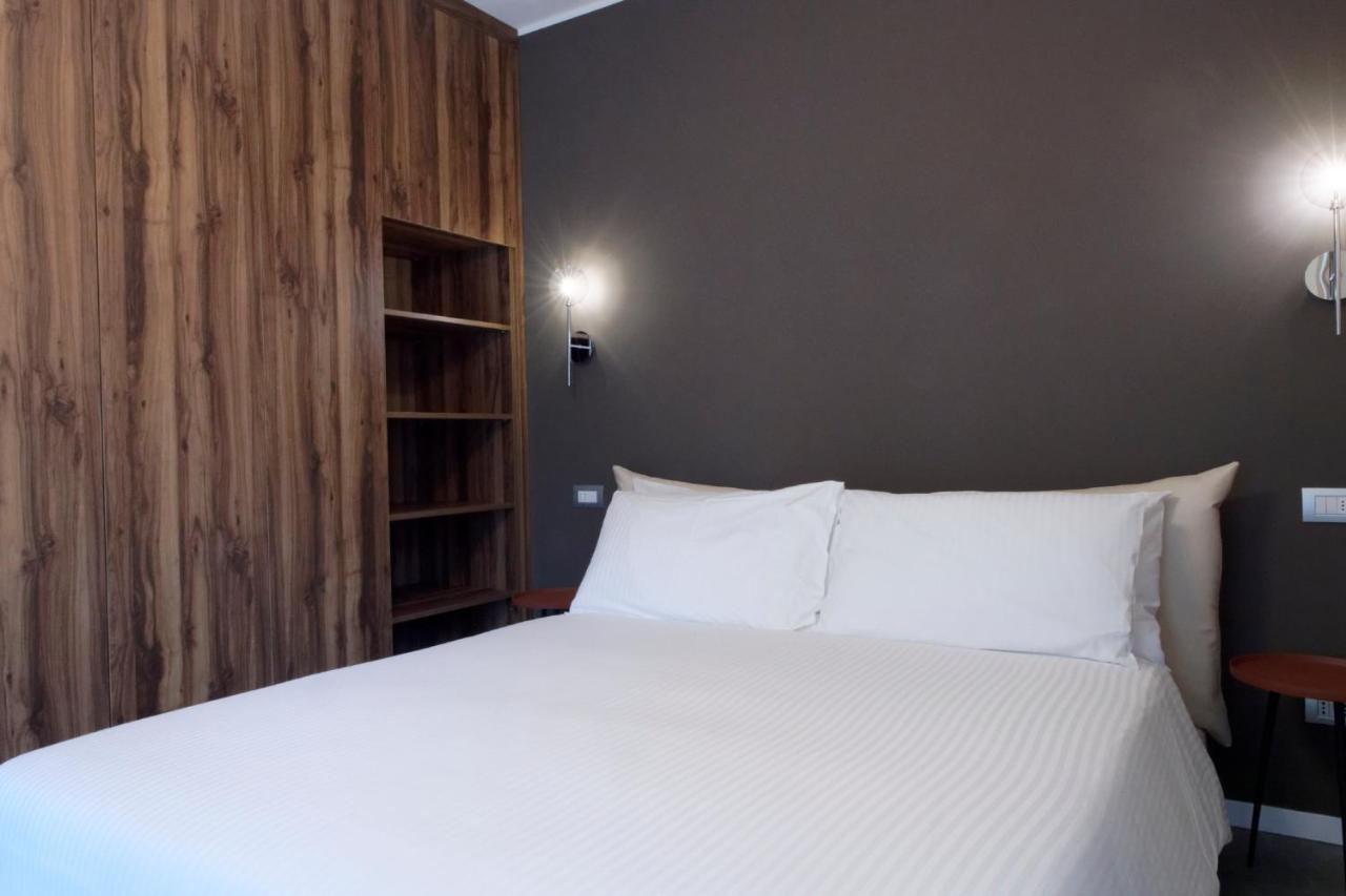 Red Ribbon Hotel Milano Exterior foto